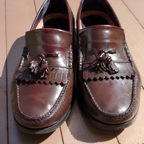 Cole Haan Other - Cole Haan size 12 men's loafers with tassels EUC